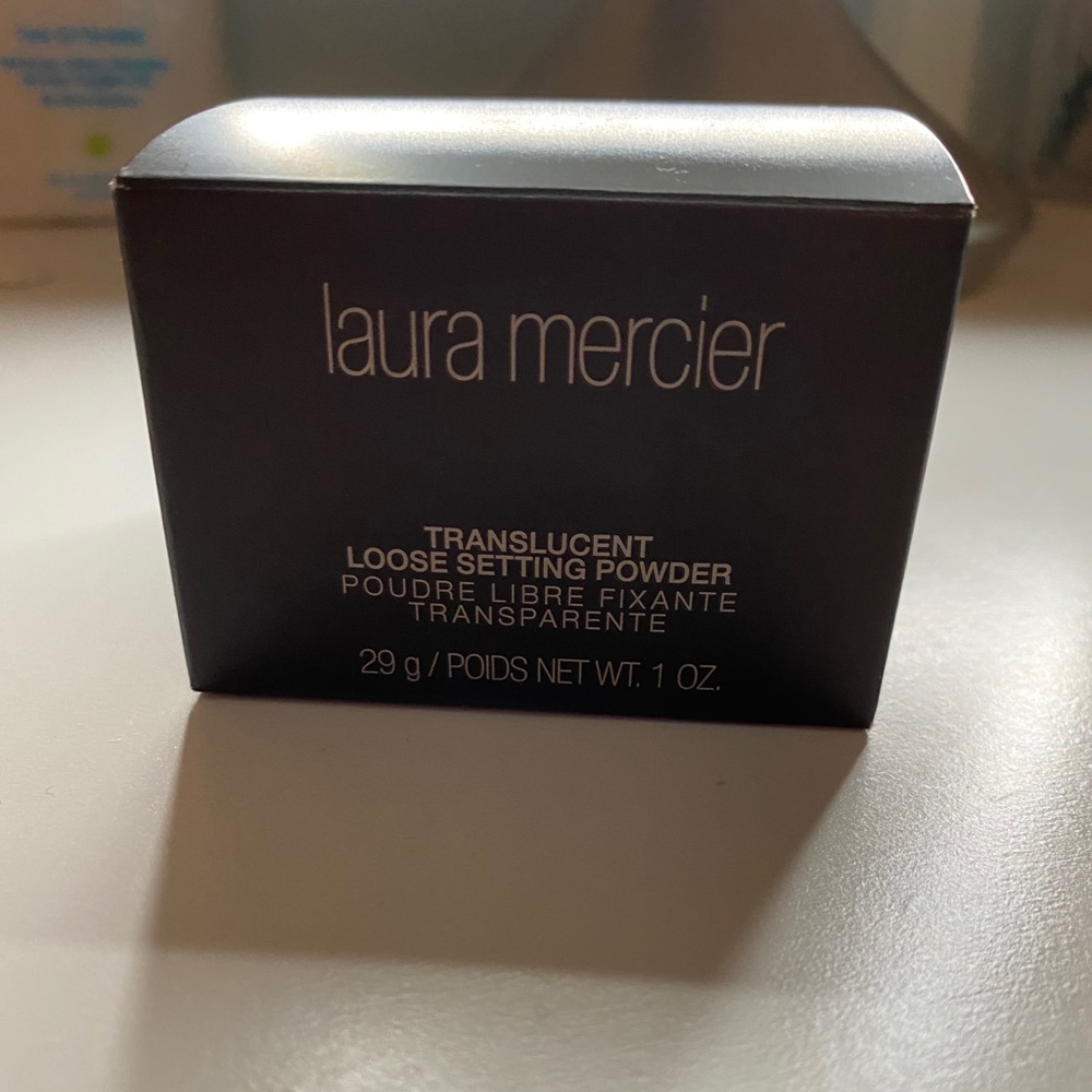 Laura Mercier translucent powder